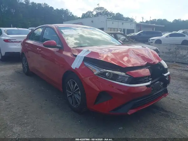 3KPF24AD4RE746100 2024 KIA FORTE - Image 1