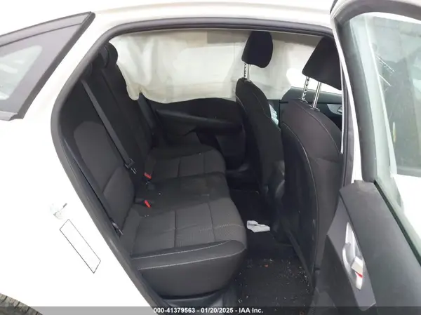 3KPF24AD4RE748882 2024 KIA FORTE - Image 8