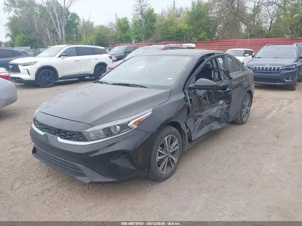 3KPF24AD4RE762037 2024 KIA FORTE - Image 2