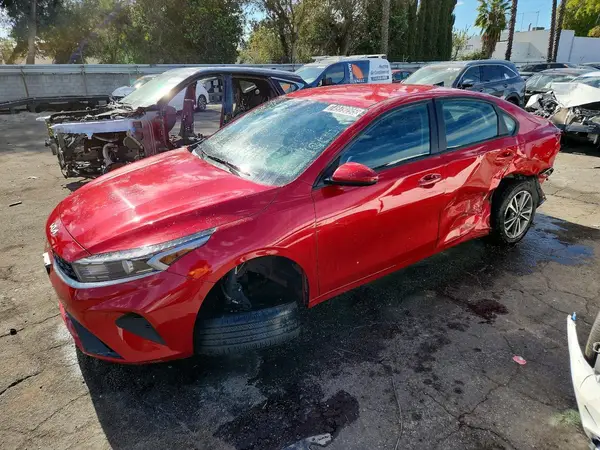 3KPF24AD4RE764693 2024 KIA FORTE - Image 1