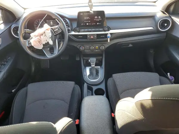 3KPF24AD4RE765116 2024 KIA FORTE - Image 8