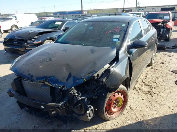 3KPF24AD4RE770817 2024 KIA FORTE - Image 2