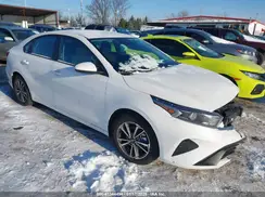 3KPF24AD4RE781722 2024 KIA FORTE