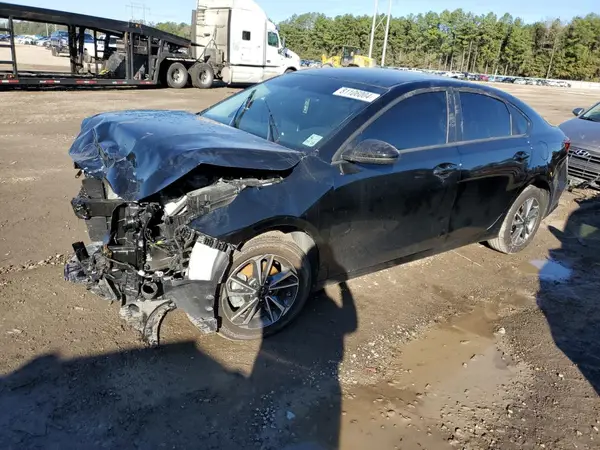 3KPF24AD4RE782711 2024 KIA FORTE - Image 1