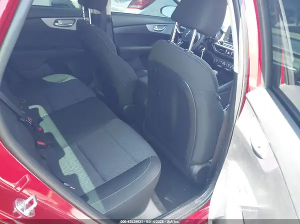 3KPF24AD4RE783597 2024 KIA FORTE - Image 8