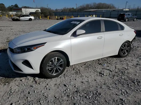 3KPF24AD4RE788007 2024 KIA FORTE - Image 1