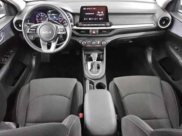 3KPF24AD4RE790792 2024 KIA FORTE - Image 8