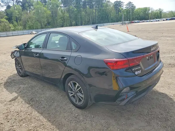 3KPF24AD4RE793255 2024 KIA FORTE - Image 2