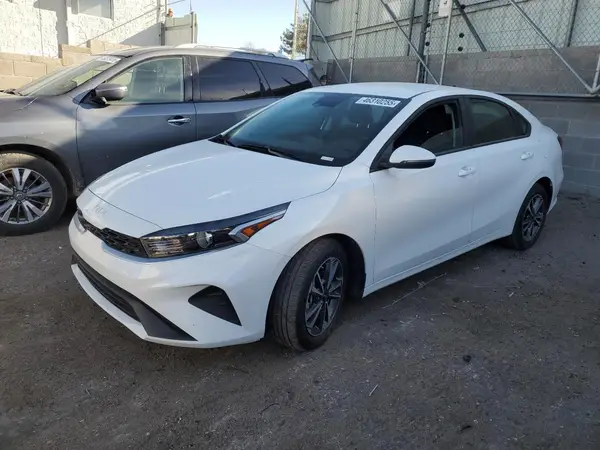 3KPF24AD4RE794048 2024 KIA FORTE - Image 1