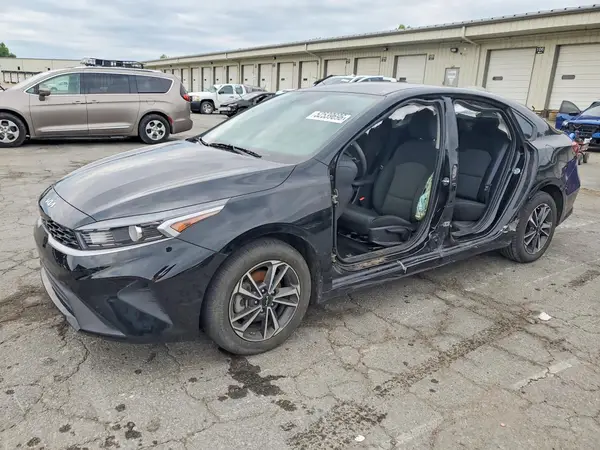 3KPF24AD4RE796804 2024 KIA FORTE - Image 1