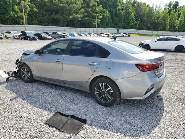 3KPF24AD4RE802357 2024 KIA FORTE - Image 2