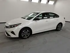 3KPF24AD4RE807543 2024 KIA FORTE