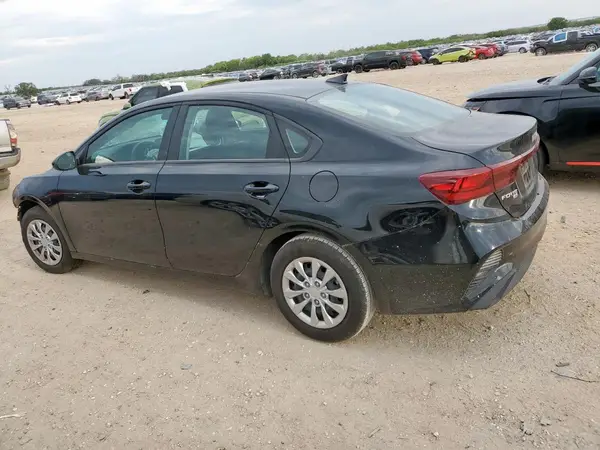 3KPF24AD4RE814220 2024 KIA FORTE - Image 2