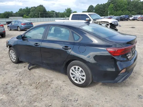 3KPF24AD4RE814427 2024 KIA FORTE - Image 2