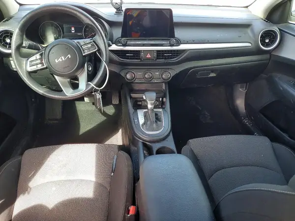 3KPF24AD4RE814959 2024 KIA FORTE - Image 8