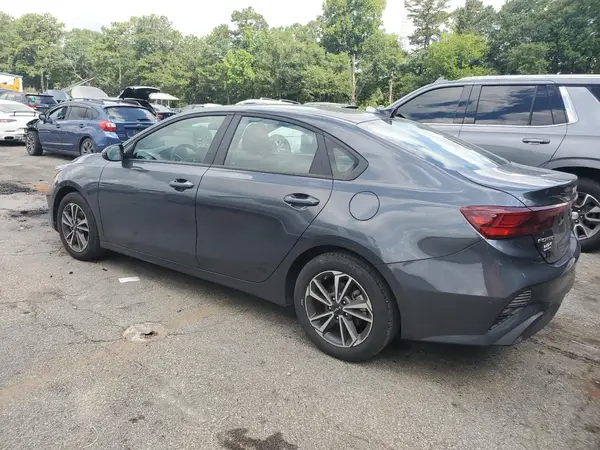 3KPF24AD4RE817201 2024 KIA FORTE - Image 2