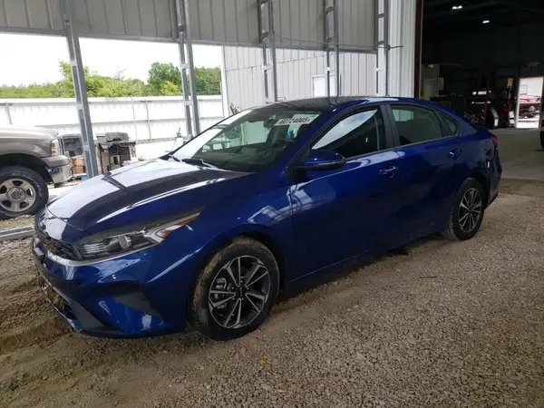 3KPF24AD4RE819434 2024 KIA FORTE - Image 1