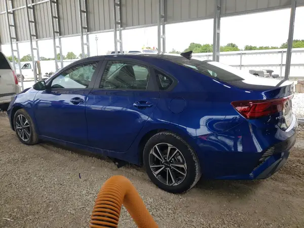 3KPF24AD4RE819434 2024 KIA FORTE - Image 2
