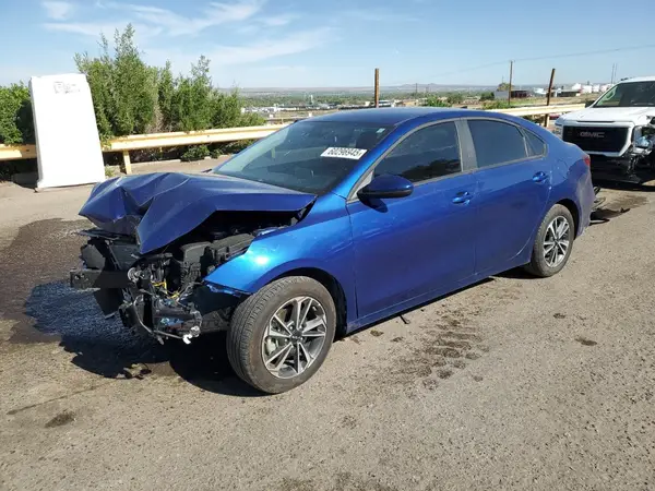 3KPF24AD4RE820244 2024 KIA FORTE - Image 1