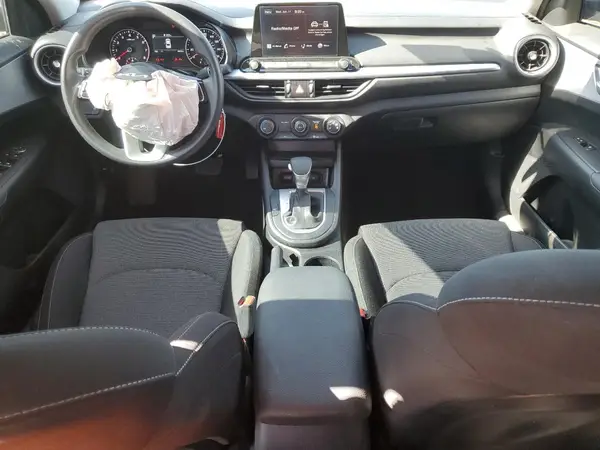 3KPF24AD4RE820244 2024 KIA FORTE - Image 8