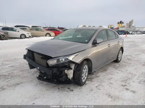 3KPF24AD4RE832488 2024 KIA FORTE - Image 2
