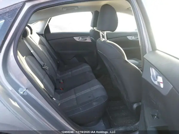 3KPF24AD4RE832488 2024 KIA FORTE - Image 8