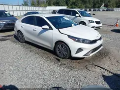 3KPF24AD4RE835259 2024 KIA FORTE