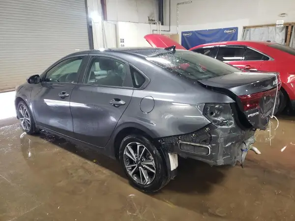 3KPF24AD4RE840428 2024 KIA FORTE - Image 2
