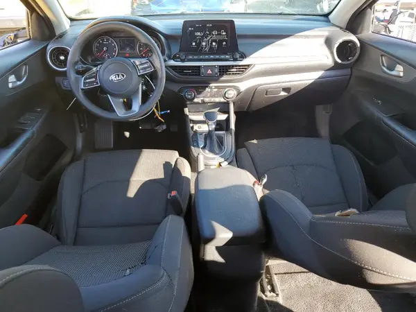 3KPF24AD5KE007260 2019 KIA FORTE - Image 8