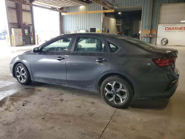 3KPF24AD5KE008831 2019 KIA FORTE - Image 2