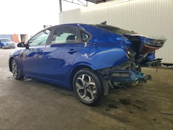 3KPF24AD5KE010322 2019 KIA FORTE - Image 2