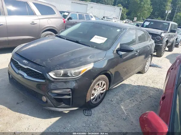 3KPF24AD5KE011762 2019 KIA FORTE - Image 2