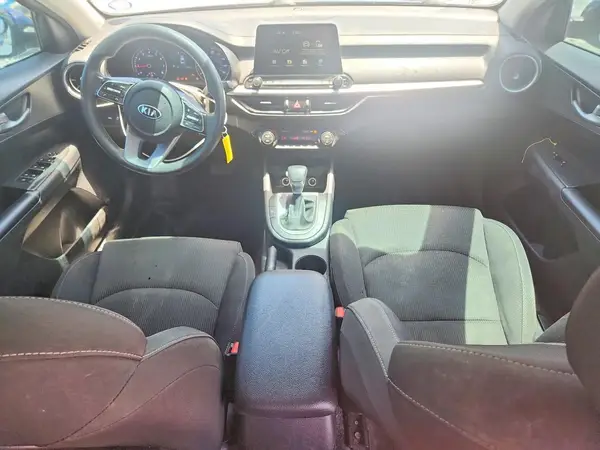 3KPF24AD5KE012927 2019 KIA FORTE - Image 8