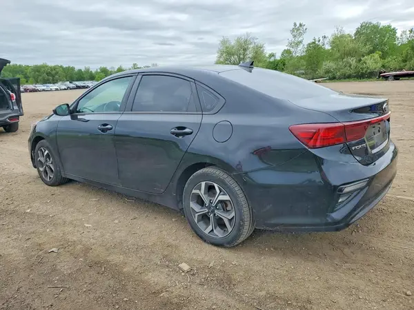 3KPF24AD5KE013804 2019 KIA FORTE - Image 2