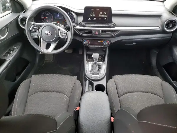 3KPF24AD5KE013804 2019 KIA FORTE - Image 8