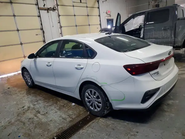 3KPF24AD5KE014595 2019 KIA FORTE - Image 2