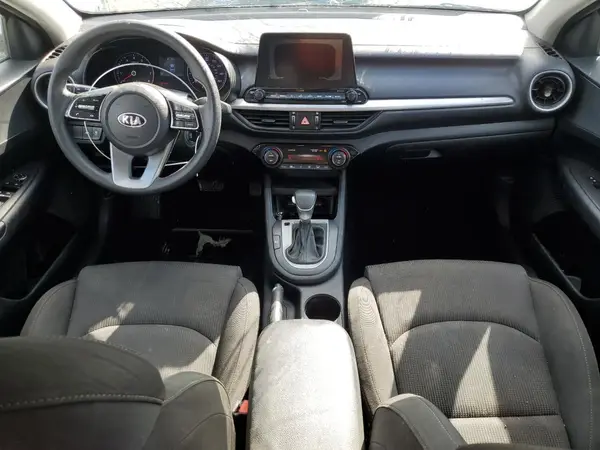 3KPF24AD5KE015973 2019 KIA FORTE - Image 8