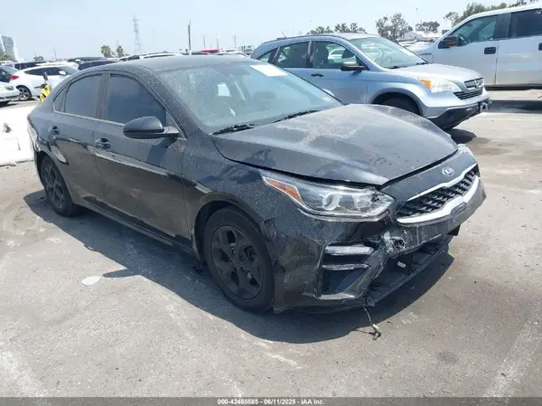 3KPF24AD5KE016685 2019 KIA FORTE - Image 1