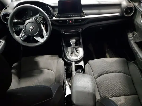 3KPF24AD5KE018453 2019 KIA FORTE - Image 8