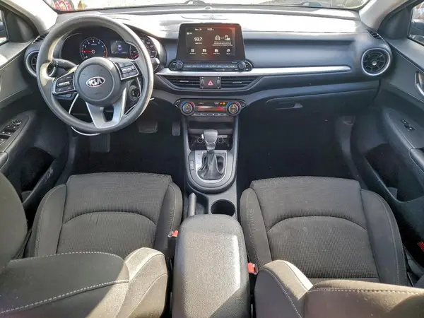 3KPF24AD5KE024043 2019 KIA FORTE - Image 8
