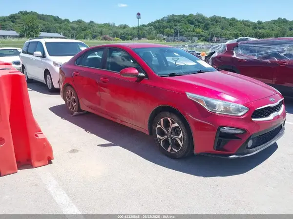 3KPF24AD5KE031333 2019 KIA FORTE - Image 1