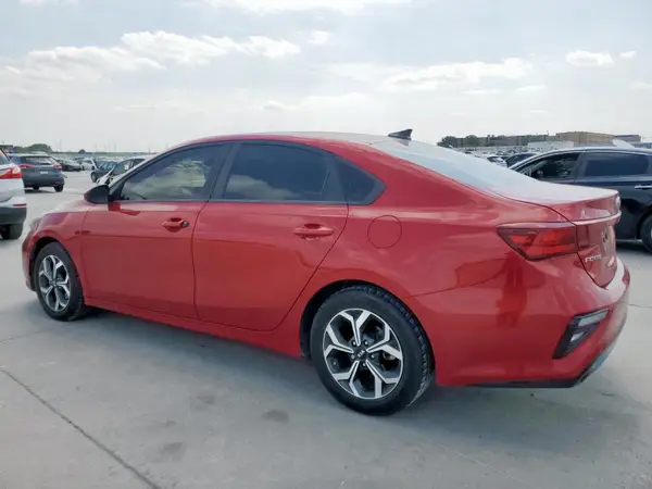3KPF24AD5KE033048 2019 KIA FORTE - Image 2