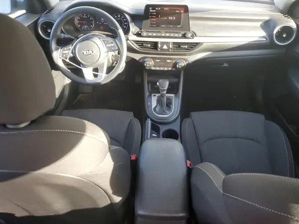3KPF24AD5KE033664 2019 KIA FORTE - Image 8