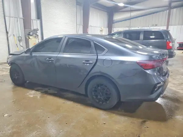 3KPF24AD5KE036211 2019 KIA FORTE - Image 2