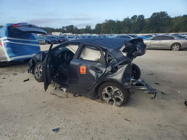 3KPF24AD5KE040436 2019 KIA FORTE - Image 2