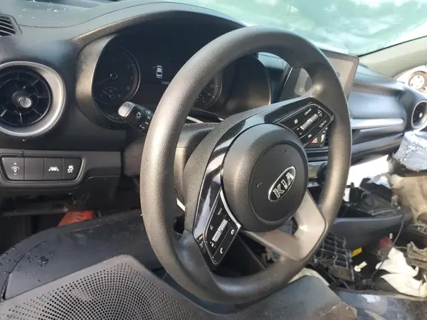 3KPF24AD5KE040436 2019 KIA FORTE - Image 8