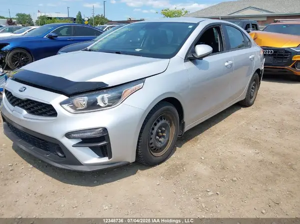 3KPF24AD5KE042056 2019 KIA FORTE - Image 2