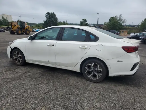 3KPF24AD5KE042199 2019 KIA FORTE - Image 2