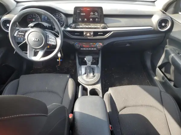 3KPF24AD5KE046060 2019 KIA FORTE - Image 8