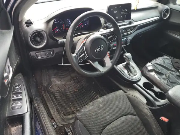 3KPF24AD5KE058158 2019 KIA FORTE - Image 8